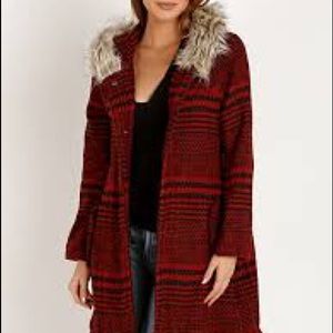 BB Dakota Red Houndstooth Play It Cool Jacket